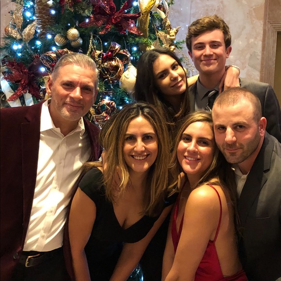 Meet your Posher, Michelle - Picture 2 of 8